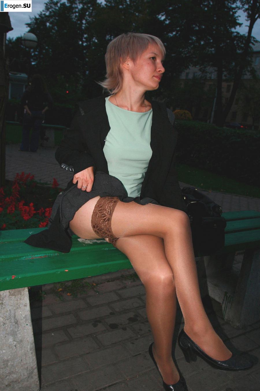 naked girls in various poses. Part 3. Photo 10