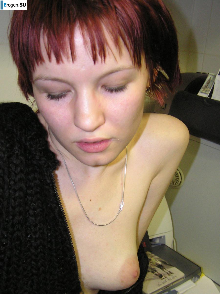 naked girls in various poses. Part 3. Photo 14