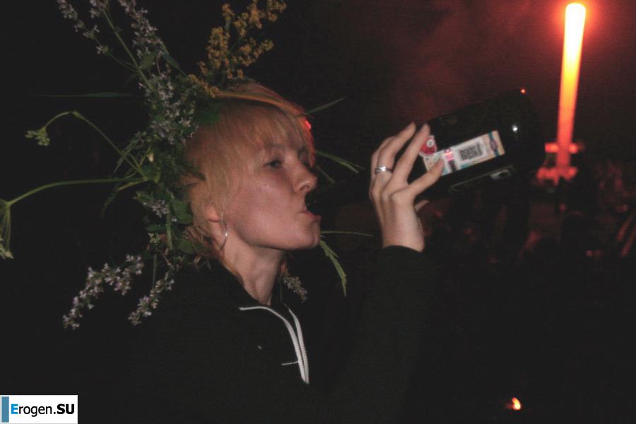 naked girls in various poses. Part 3. Photo 9