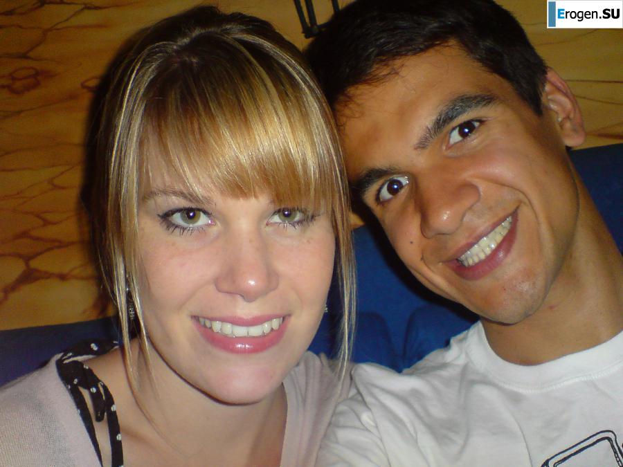 girl and guy with the euro round. Photo 18