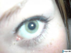 girl and guy with the euro round. Thumb 17