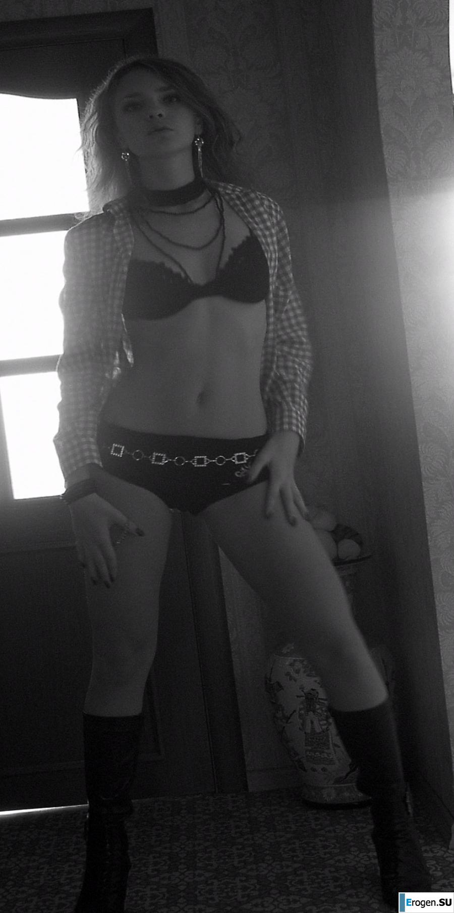 очеровательная голая девочка. Фото 51