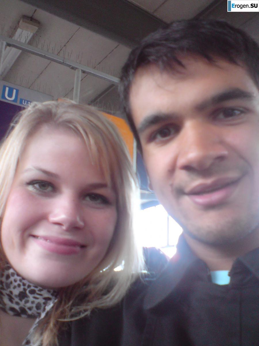 girl and guy with the euro round. Part 2. Photo 25