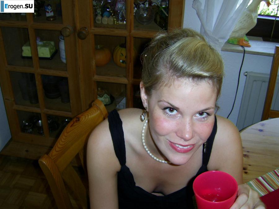 girl and guy with the euro round. Part 2. Photo 46