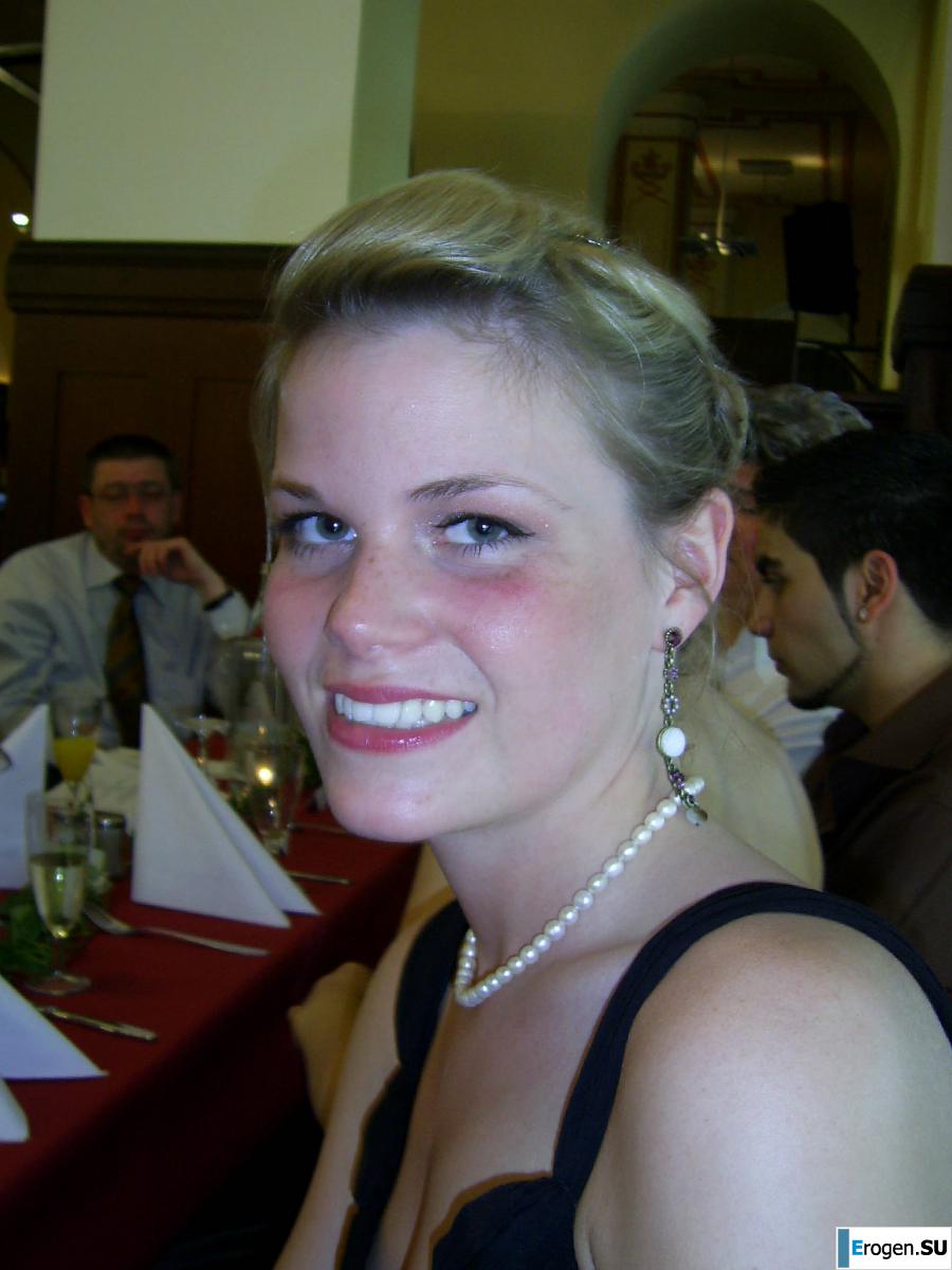 girl and guy with the euro round. Part 2. Photo 47