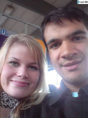 girl and guy with the euro round. Part 2. Thumb 25