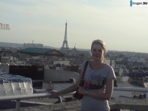 girl and guy with the euro round. Part 2. Thumb 29