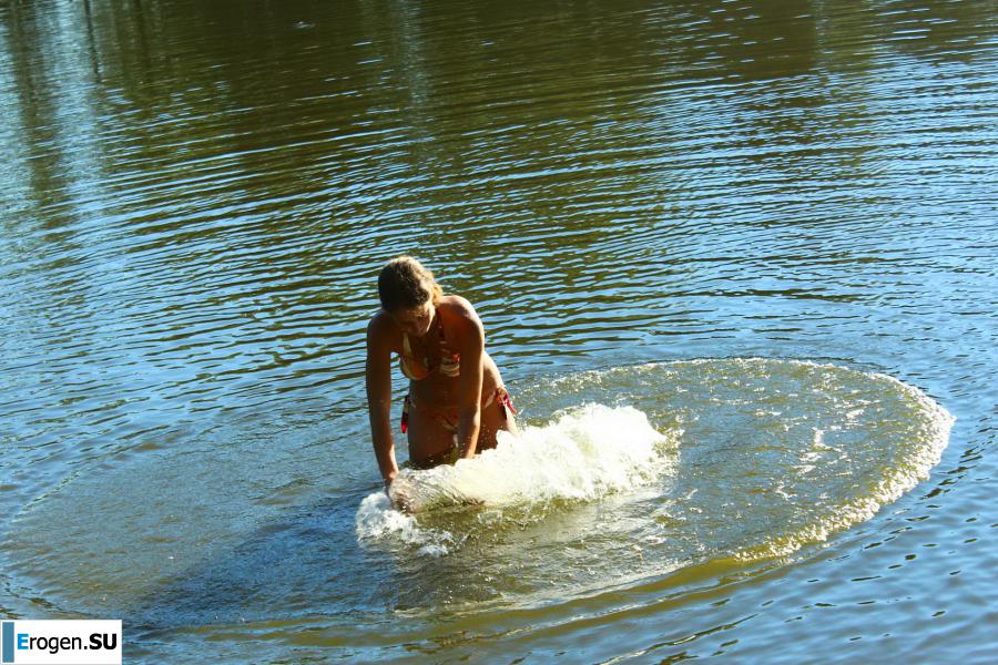 голые девушки на озере. Часть 7. Фото 37