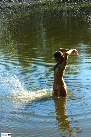 голые девушки на озере. Часть 7. Эскиз 20