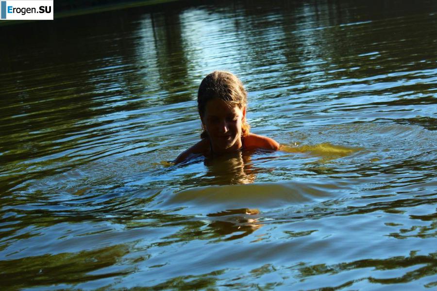 голые девушки на озере. Часть 8. Фото 10