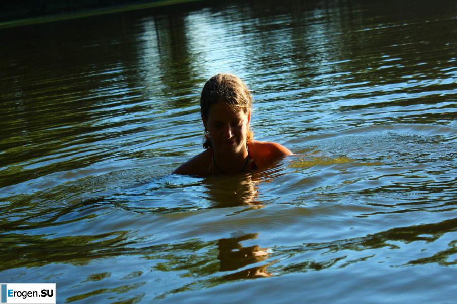 голые девушки на озере. Часть 8. Фото 11