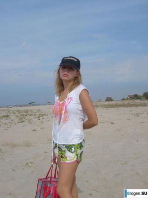 chronicles of the nudist beach. Thumb 8