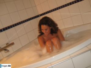 sweet couple. Thumb 5