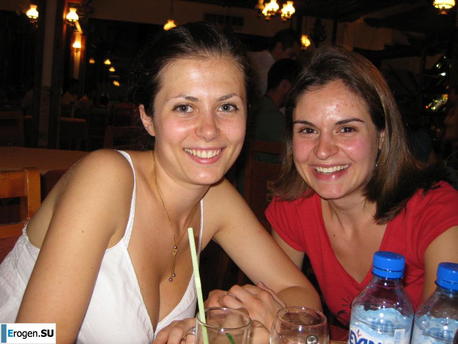 sunbathing and relaxing. Photo 3