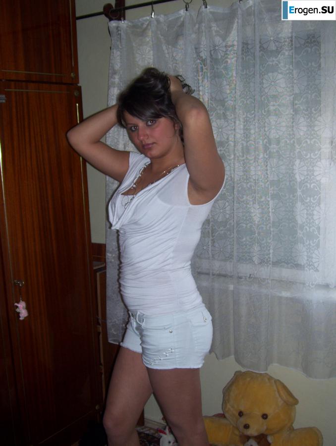 lush lascivious girl. Photo 31