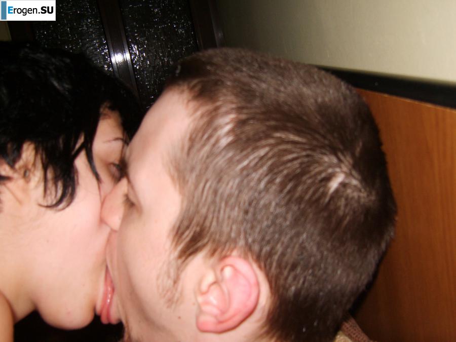 slightly gothic couple. Photo 34