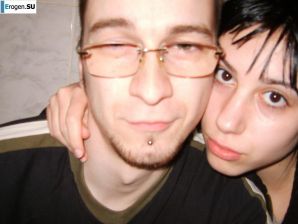 slightly gothic couple. Thumb 8