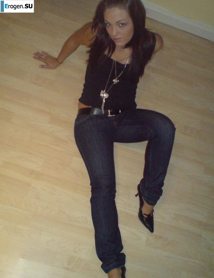 mischievous girl craves sex. Photo 30