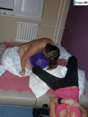 spontaneous Lezby tomfoolery. Thumb 12