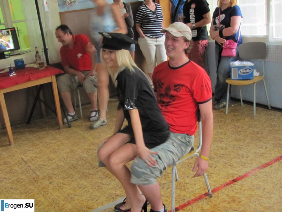 striptease at a corporate party. Photo 4