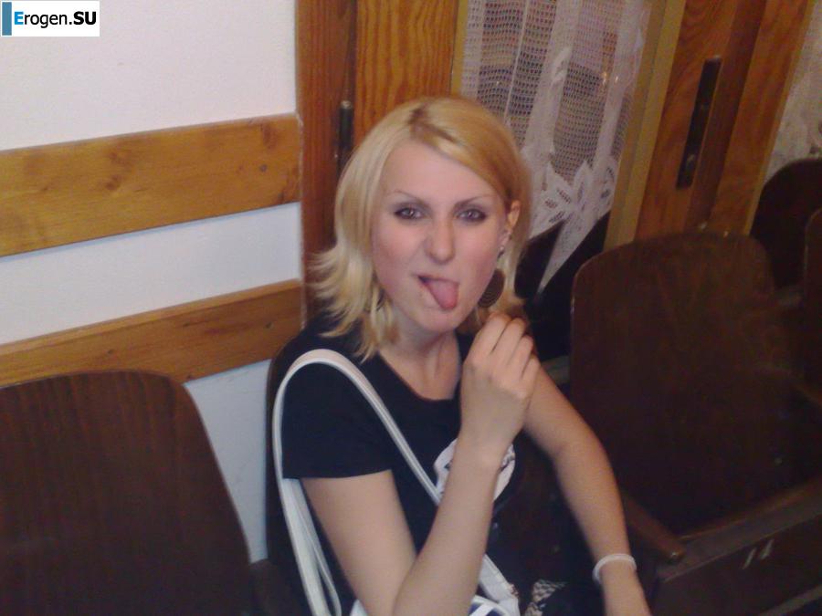 акцент на сиськи. Фото 8