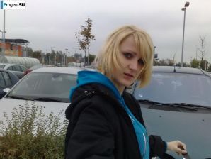 акцент на сиськи. Эскиз 12