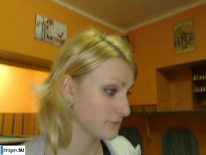 акцент на сиськи. Эскиз 17