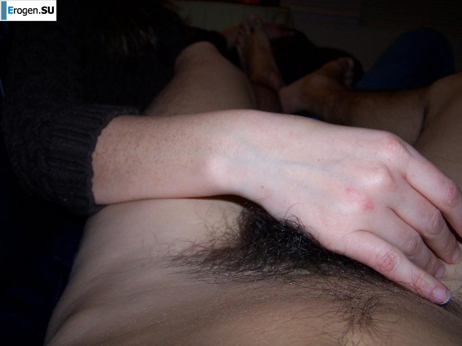 everyday life and relaxation of a brunette with her boyfriend. Photo 7