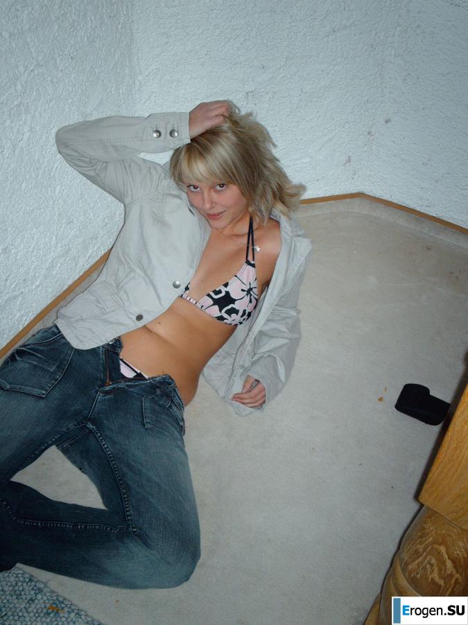 girlfriend took a picture for instagram. Photo 32