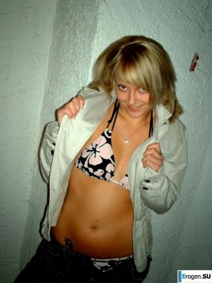 girlfriend took a picture for instagram. Thumb 30