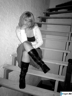 girlfriend took a picture for instagram. Thumb 42