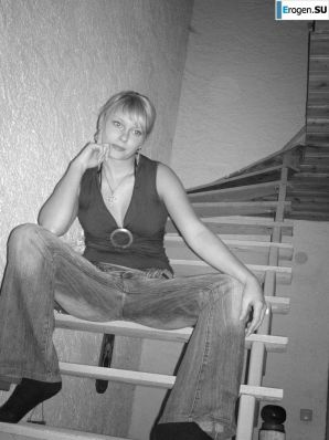 girlfriend took a picture for instagram. Thumb 48