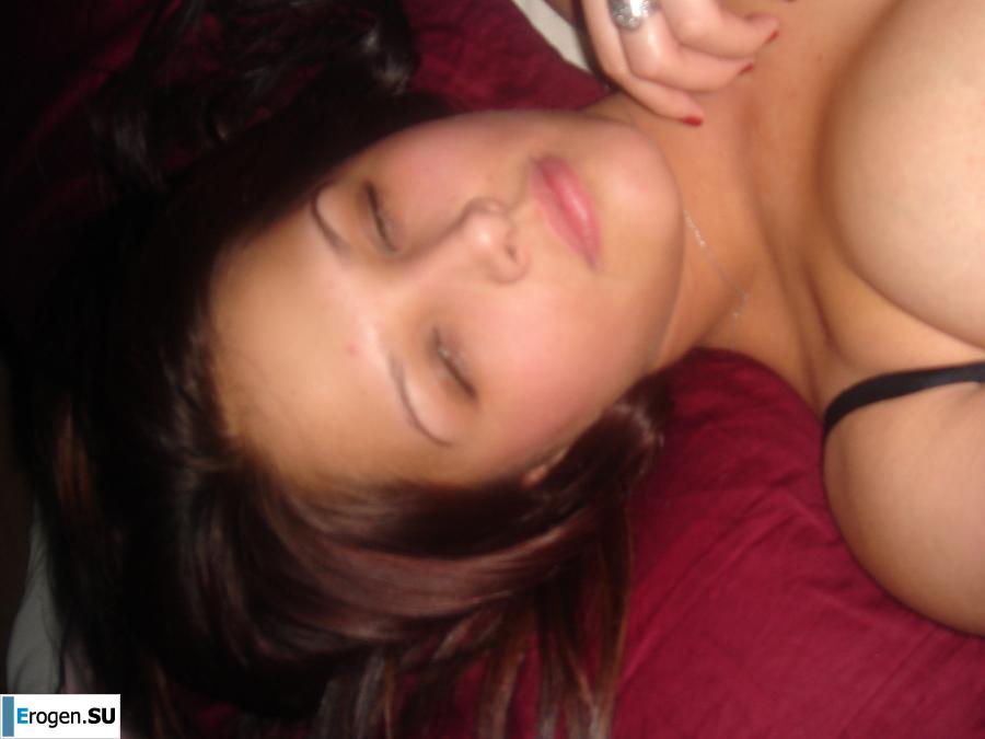 a guy picked up a young lady with buffers. Photo 22