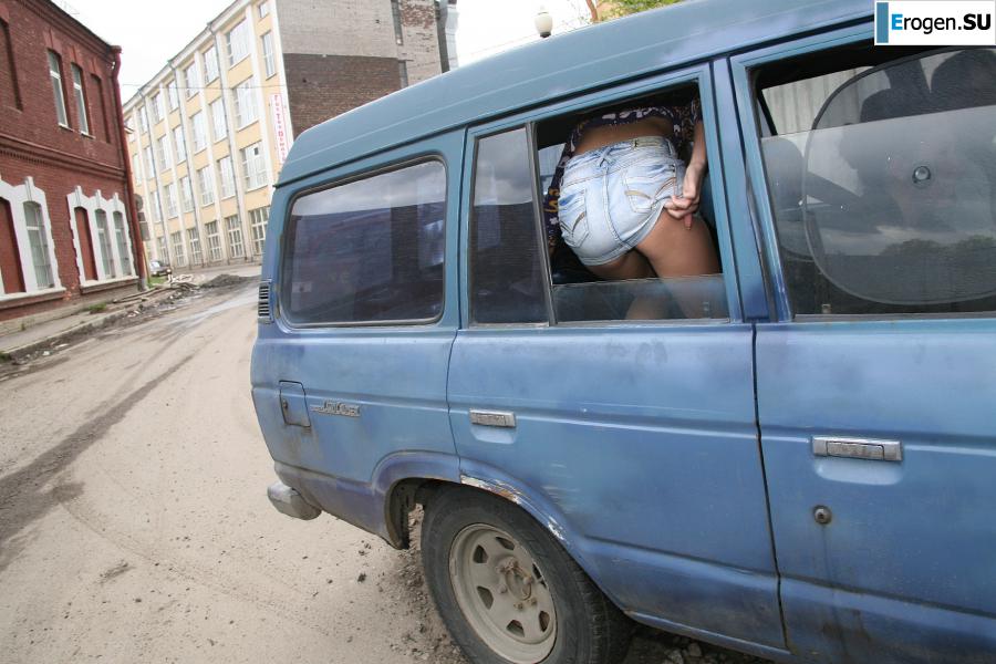 загорелая худышка едет домой к парню. Фото 8