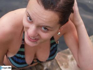 took the DSLR to nature. Thumb 25