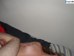 молодая миниатюрная девчушка с лысым папиком. Часть 2. Эскиз 13