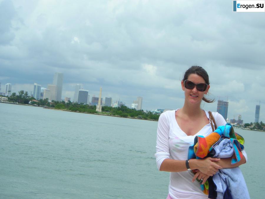 everyday life and relaxation of a brunette with her boyfriend. Part 2. Photo 28