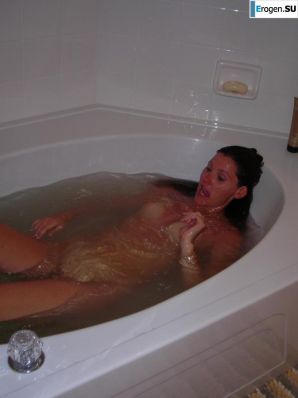 everyday life and relaxation of a brunette with her boyfriend. Part 2. Thumb 31