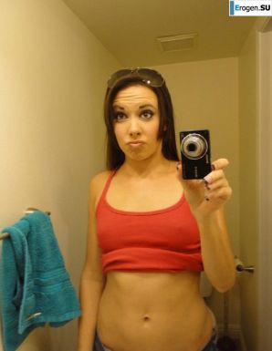 striptease in front of the mirror. Thumb 50