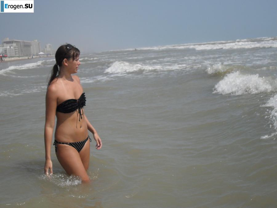 club and beach strip vacation. Photo 29