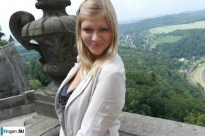 в каком то европейском городке. Эскиз 16