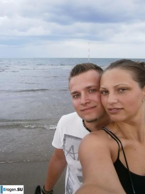 traveling with a loved one. Thumb 22