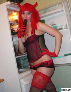 студентка экономистка возбуждена до экстаза. Эскиз 33