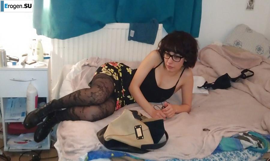 худышка с короткой стрижкой. Фото 7