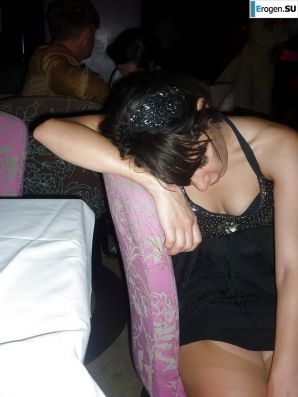 худышка с короткой стрижкой. Эскиз 22