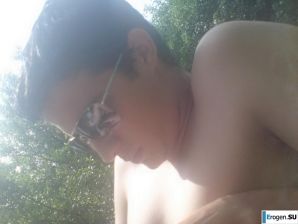 sex on a picnic. Thumb 13