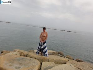 on the beach in Miami without a swimsuit. Thumb 38