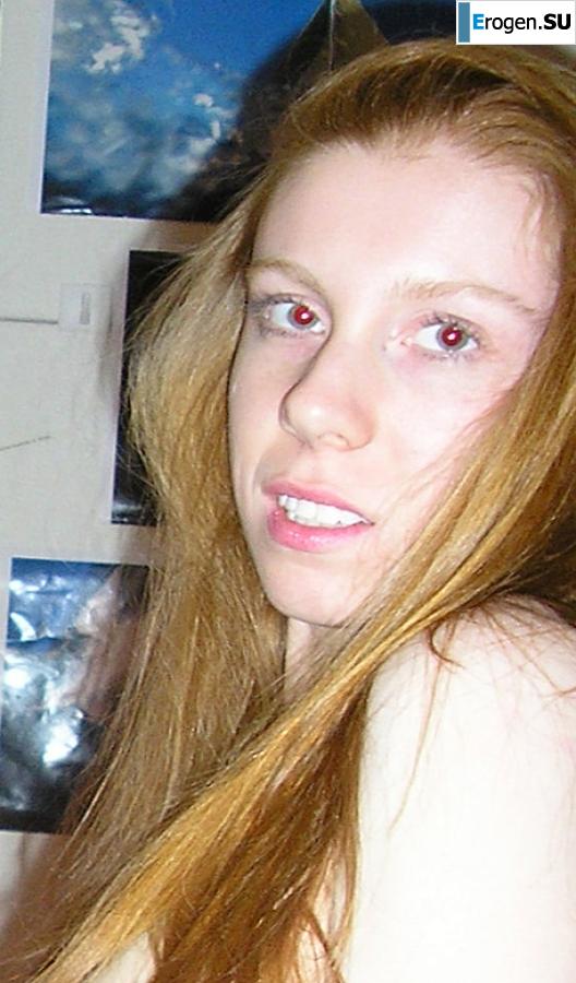 скромняжка разделась перед камерой. Фото 19