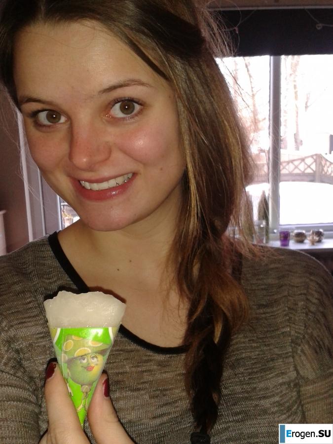 развратная студентка. Фото 30