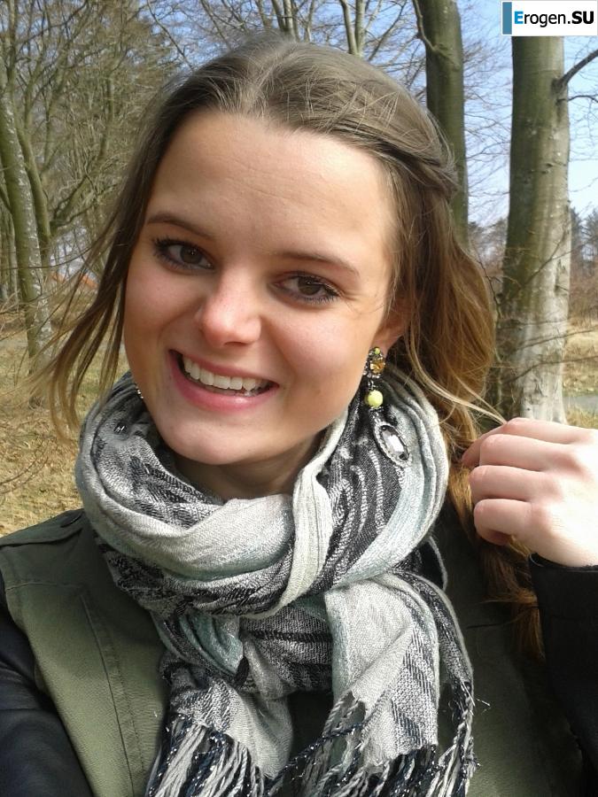 развратная студентка. Фото 32